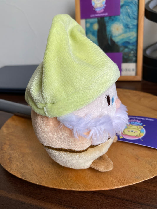 Disney snow white dwarf plushie in pakistan