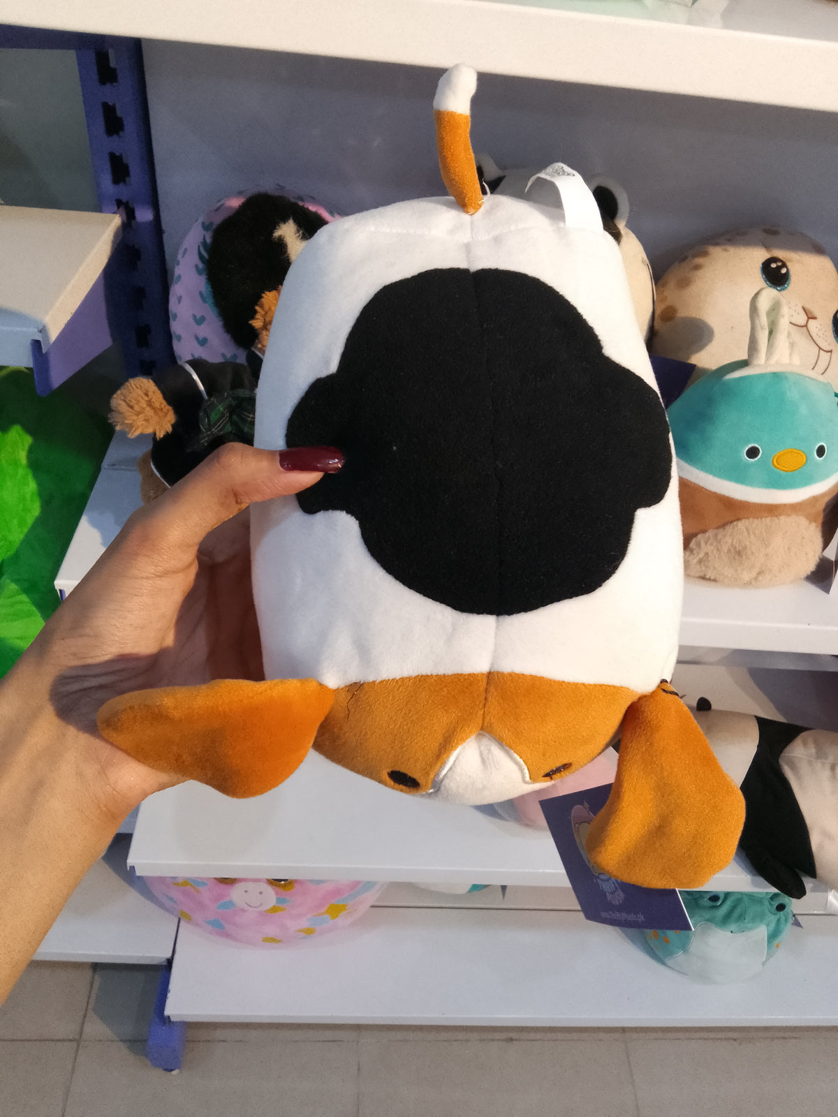 Cylindrical, stackable plush toy