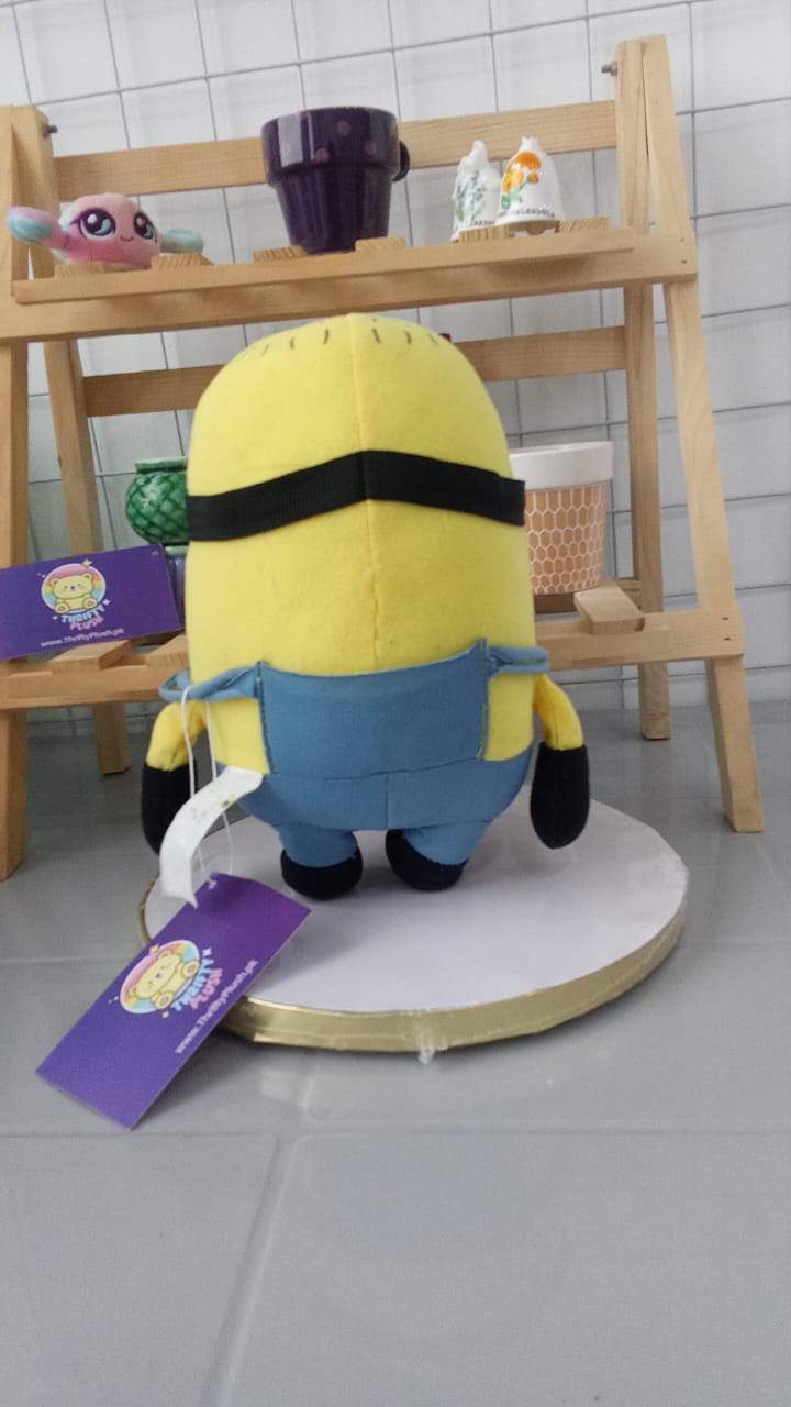 Dave, a Minion Plushie Character From The Despicable Me movie Franchise.