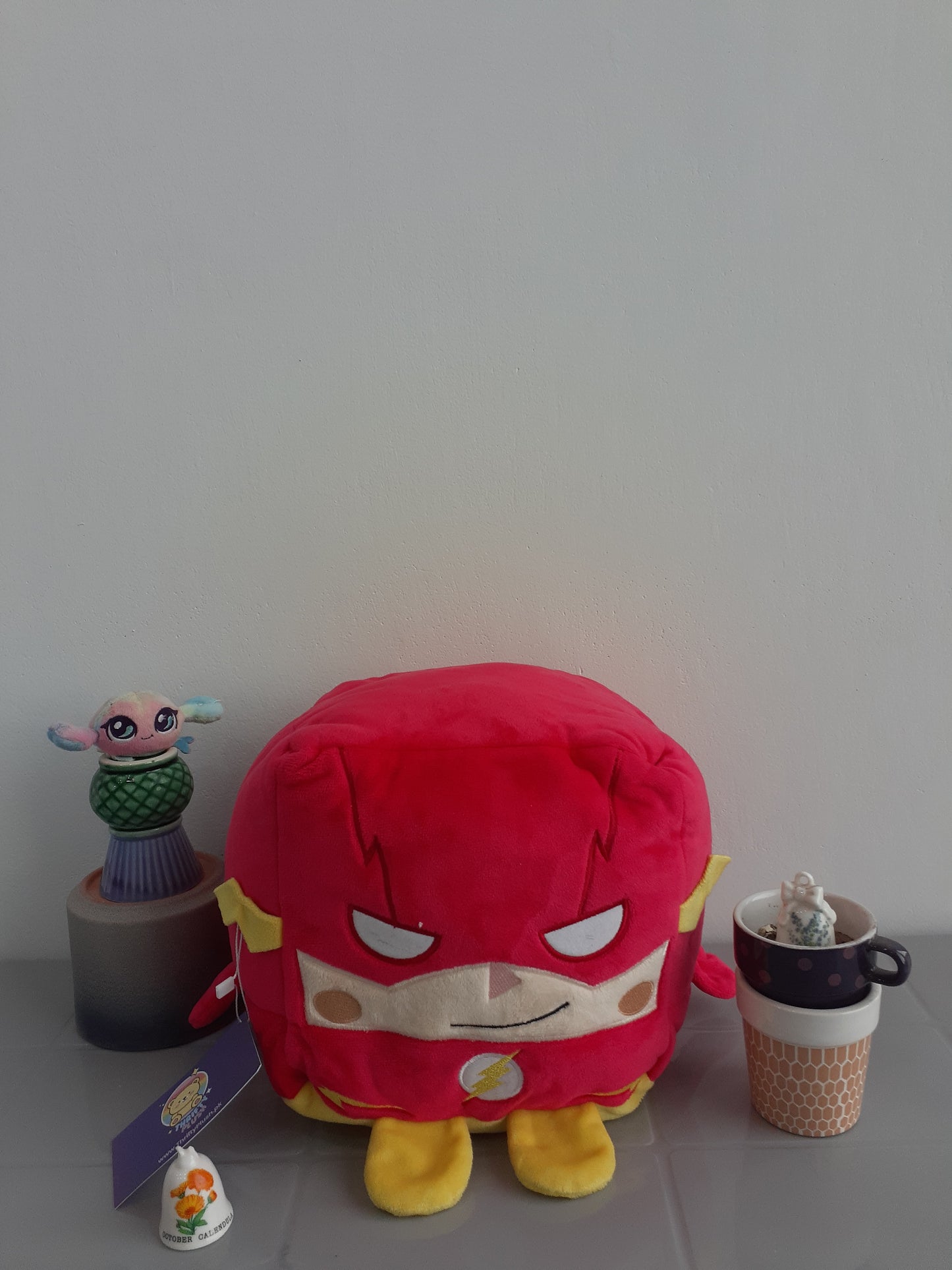Flash Kawaii Cube Plushie