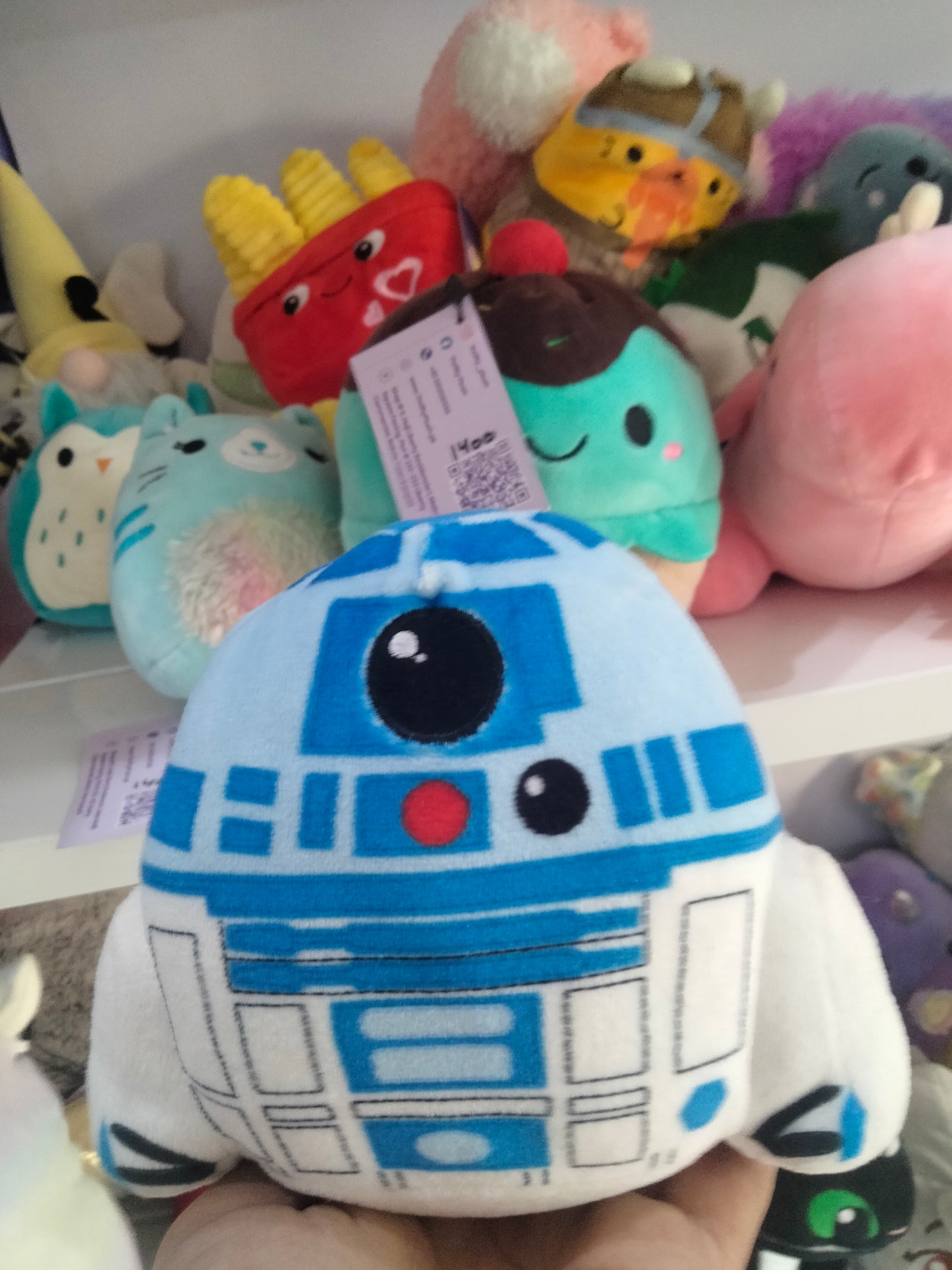 This is a Star Wars Cuutopia R2.