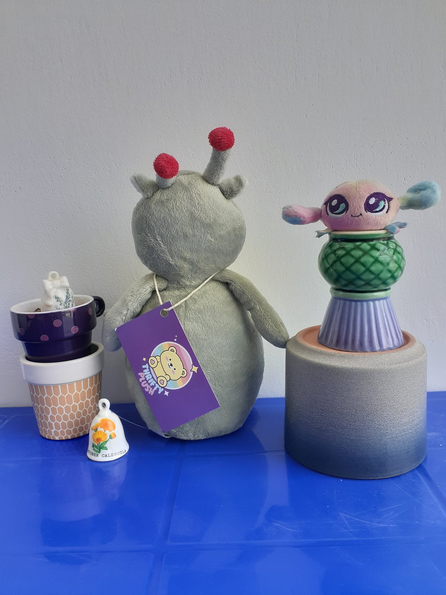 THE LITTLE WHITE COMPANY GREY ARMSTRONG ALIEN 9” SOFT TOY PLUSH VGC