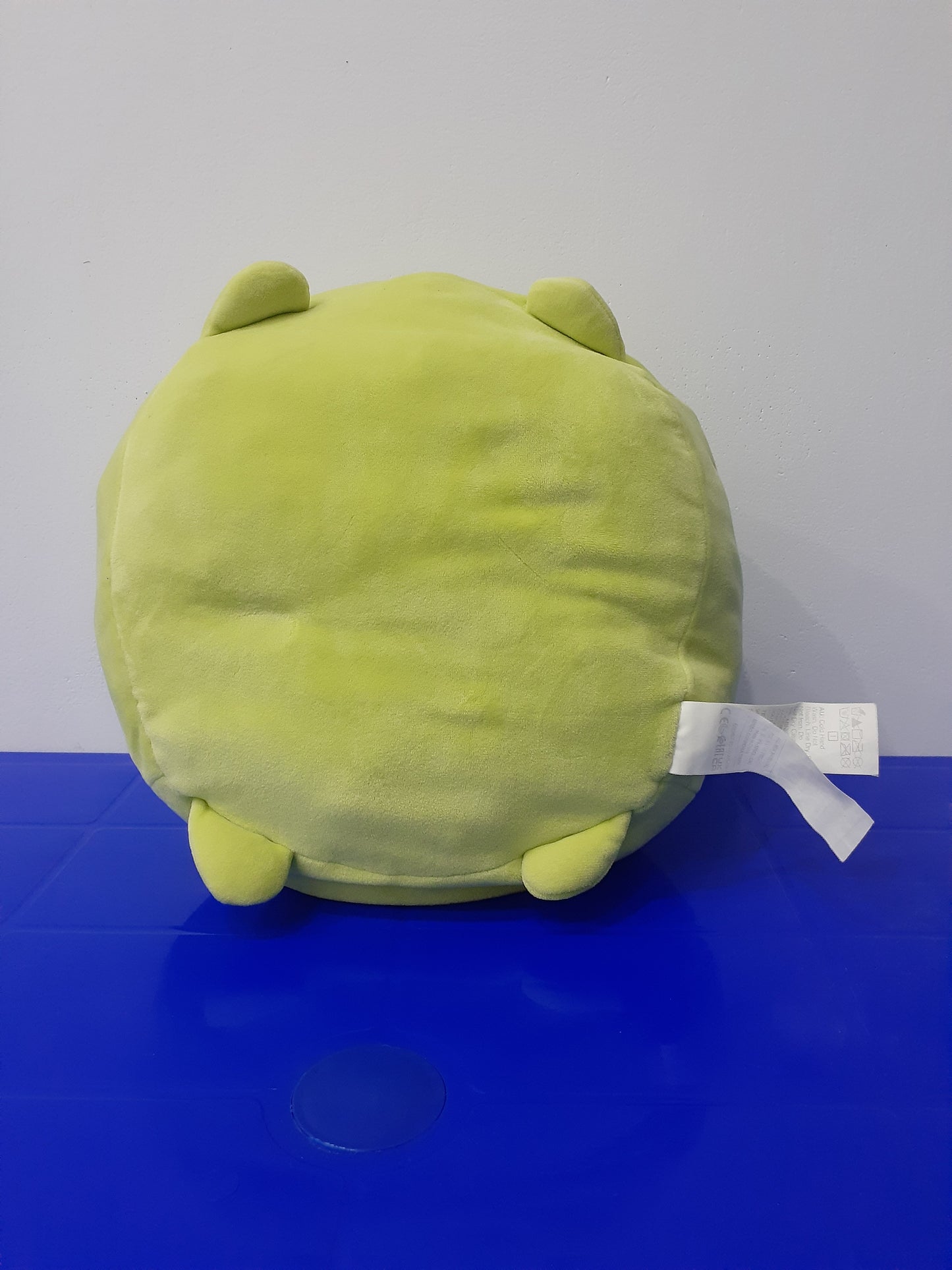 Miniso Vitality Cafeteria 11.8in Lying Plushie