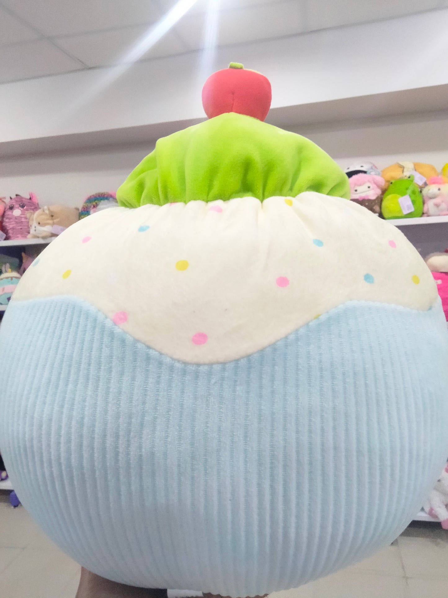 Plush Toy Sshaped Like A Cupcake