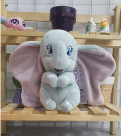 Ty Dumbo Regular Size Licensed Disney Toys Beanie Baby Plush.