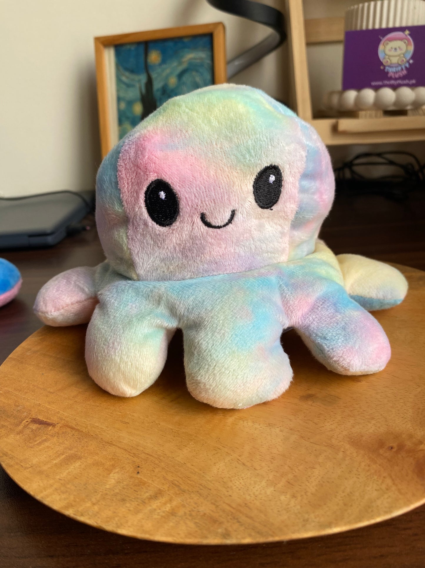 Pastel multicoloured reversible | mood changing octopus
