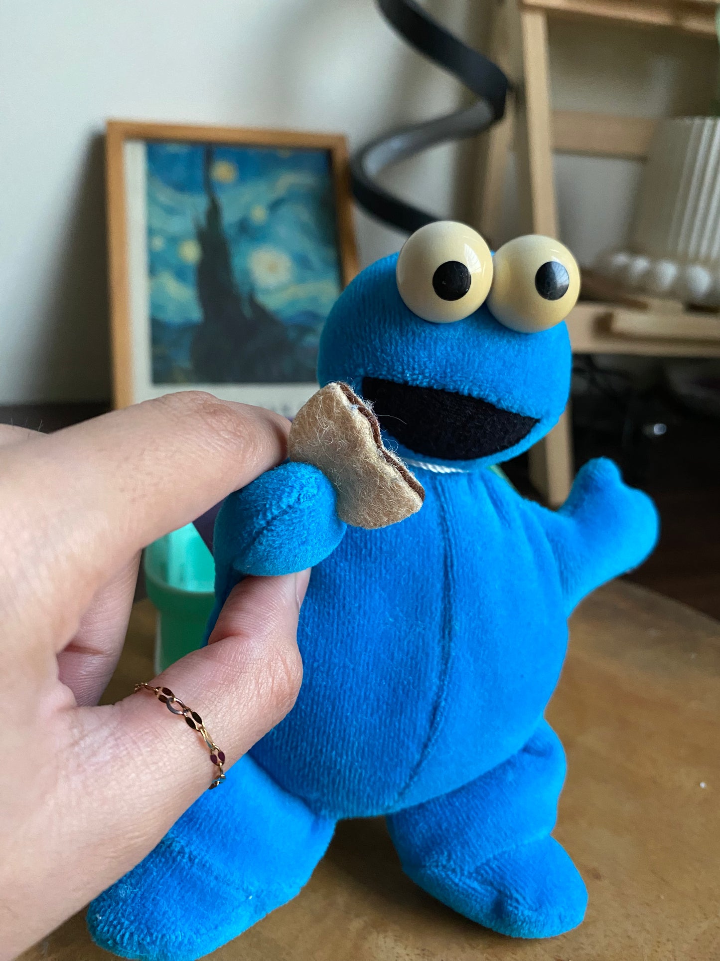 Official Cookie Monster Plush Toy – Blue Muppet with Googly Eyes, Sesame Street