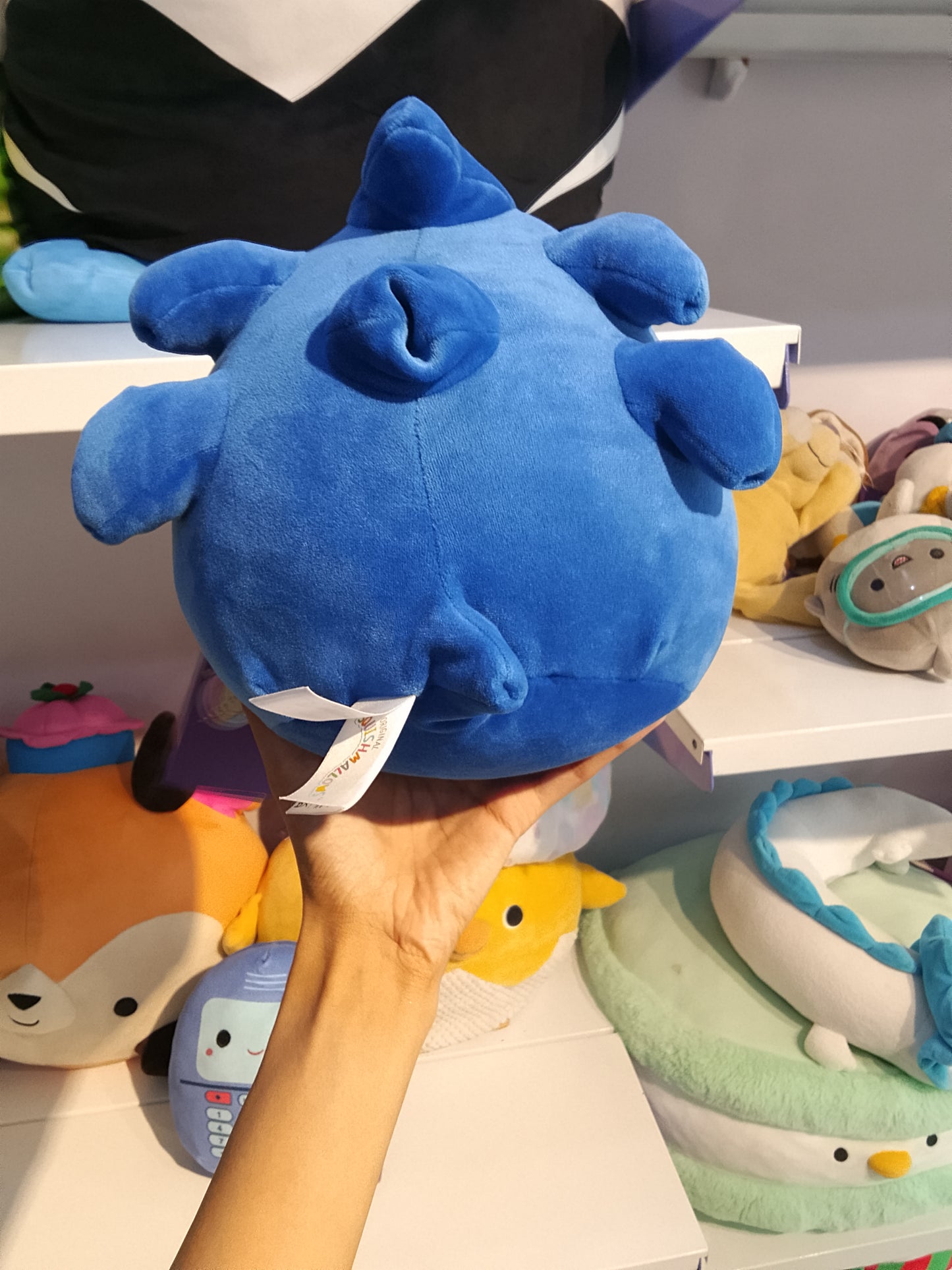 Sonic the Hedgehog (Holding Heart) Plush toy