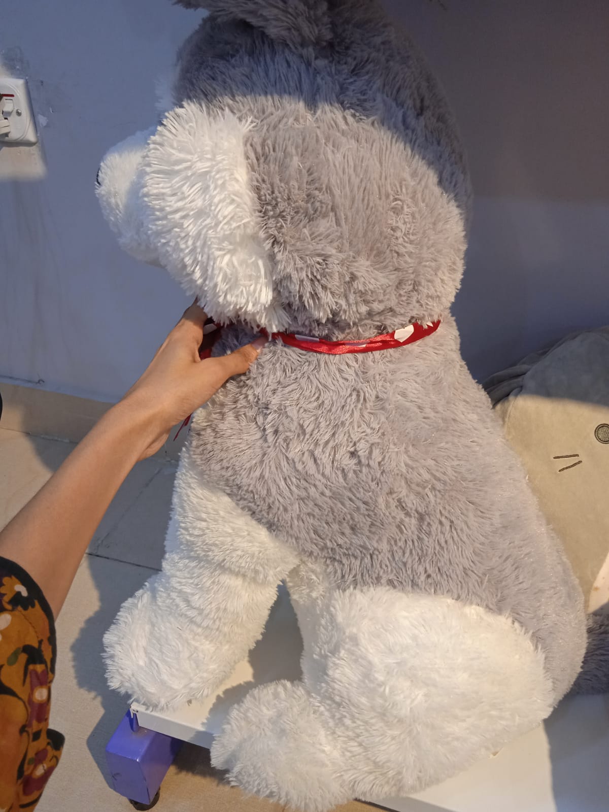 Hug & Luv Siberian Husky Plush Toy