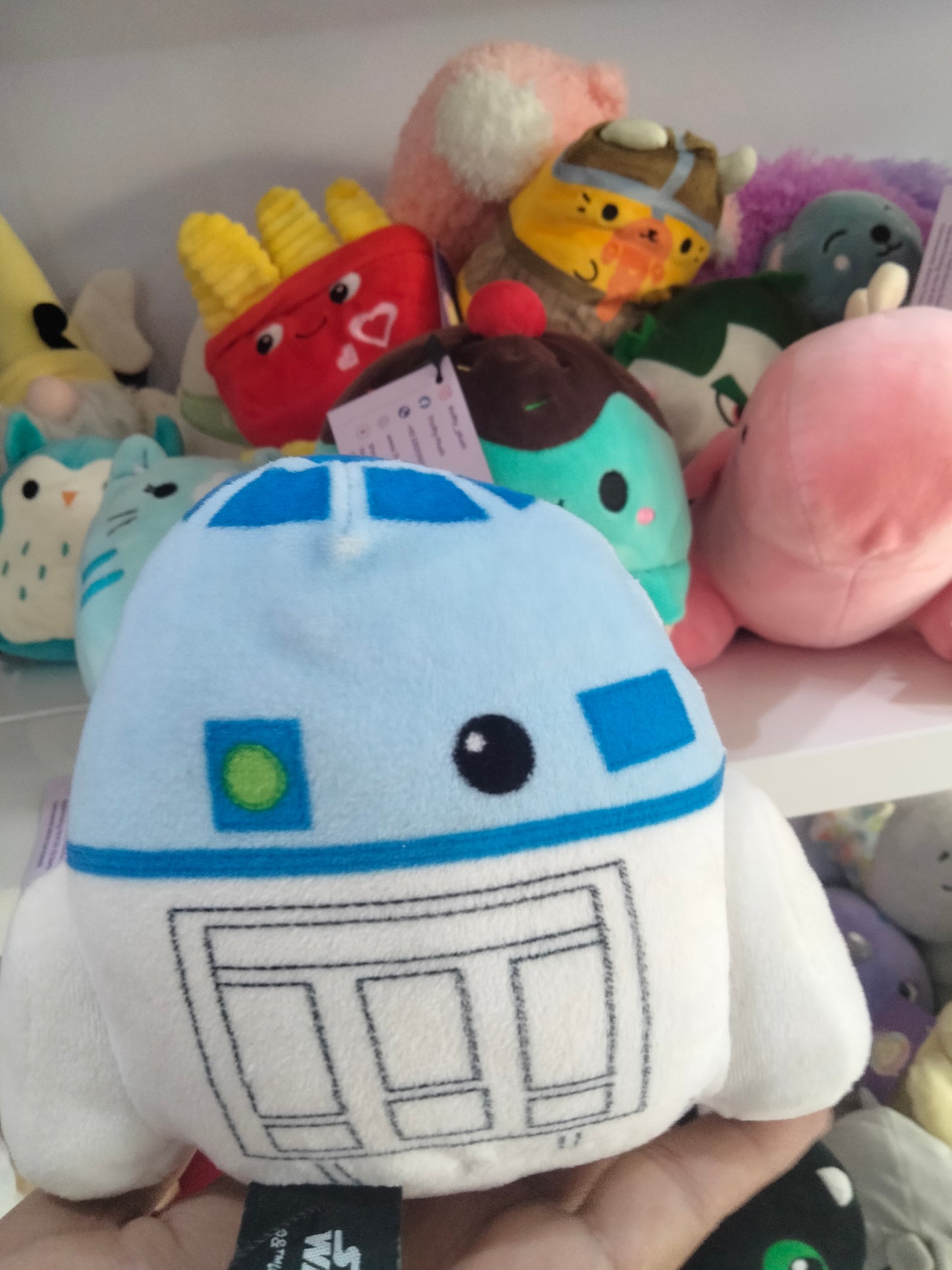 This is a Star Wars Cuutopia R2.