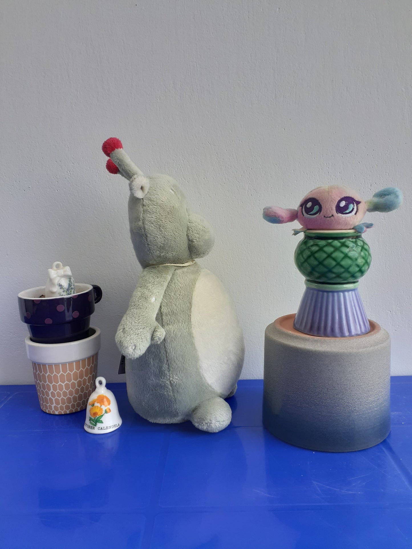 THE LITTLE WHITE COMPANY GREY ARMSTRONG ALIEN 9” SOFT TOY PLUSH VGC