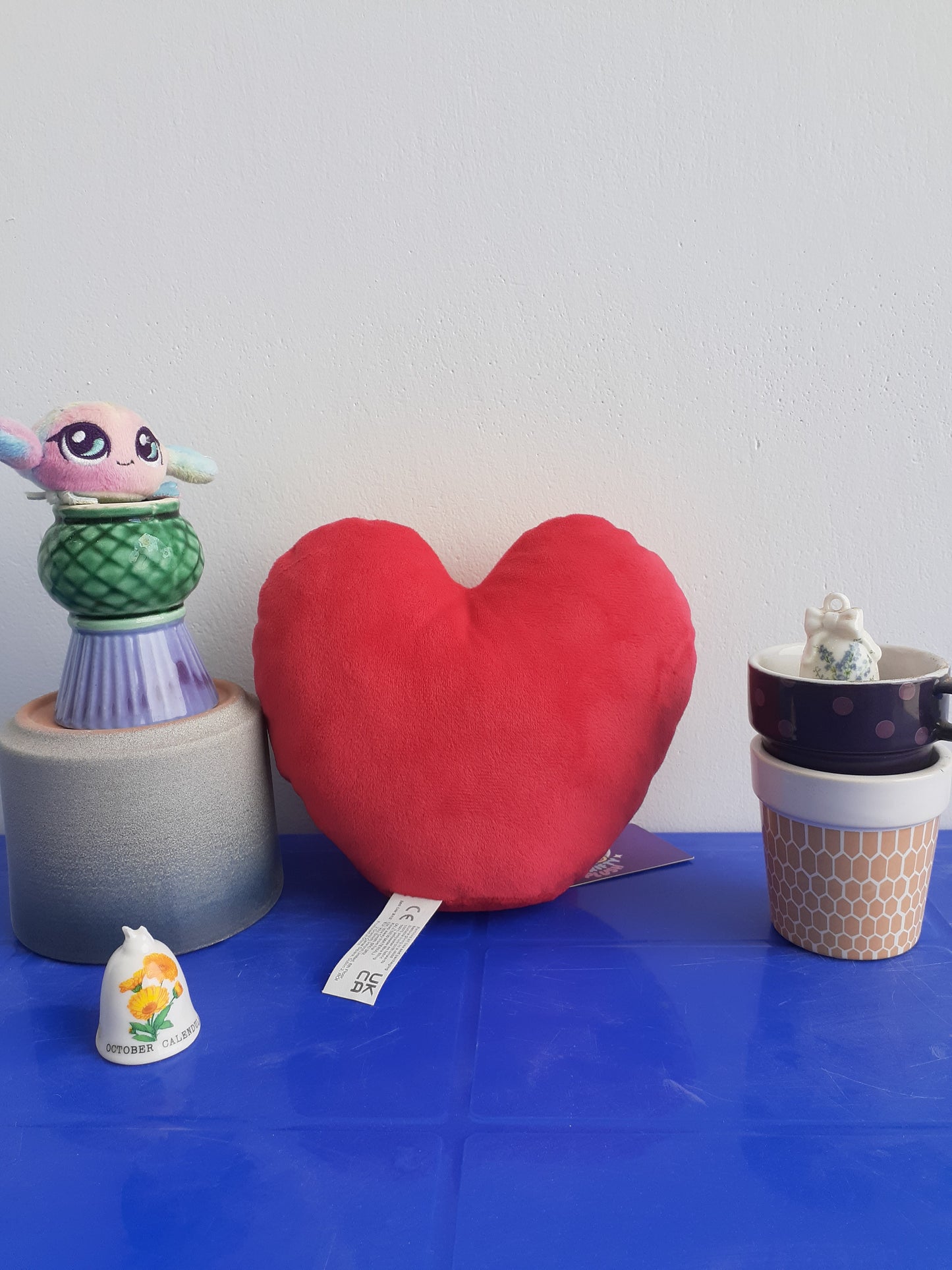 Noxozoqm Cute Heart Pillow, A plushie