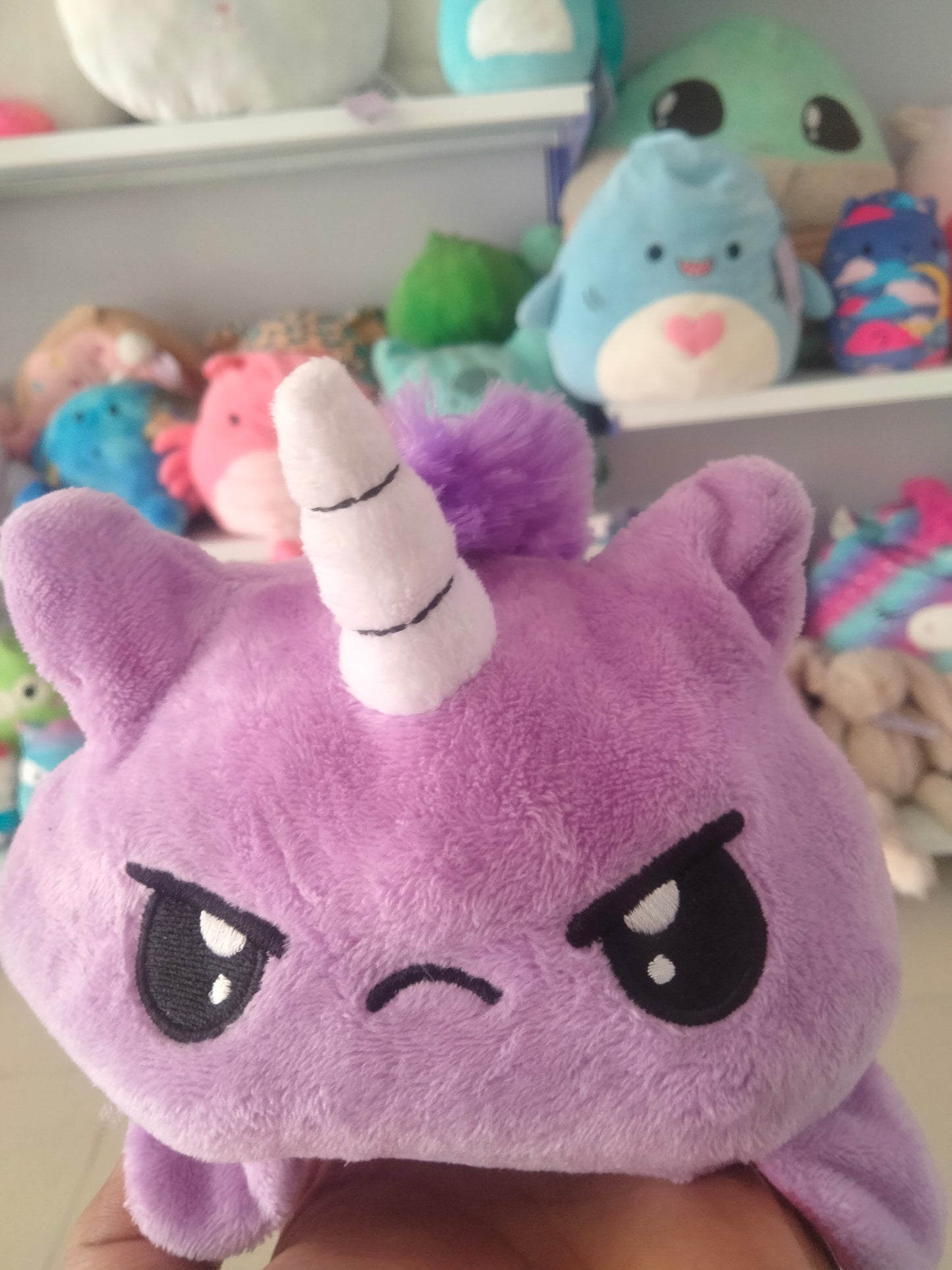 Reversible unicorn plush toy,