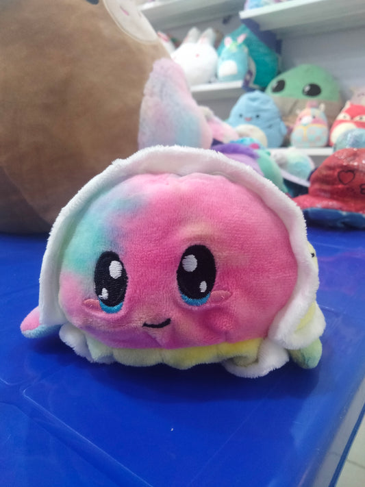 Reversible turtle plush toy,