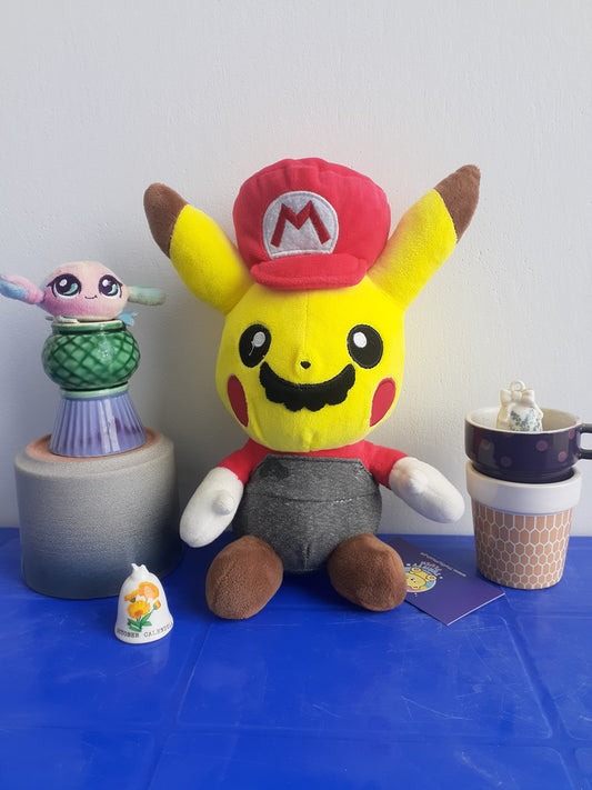 Pokémon Center Plush Of Pikachu d