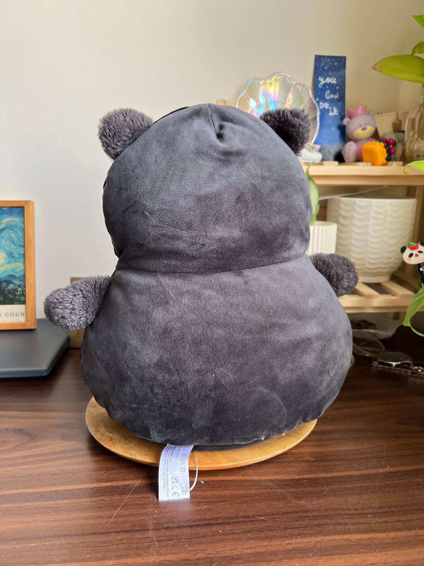 Squishees Black owl with a white, patterned belly.