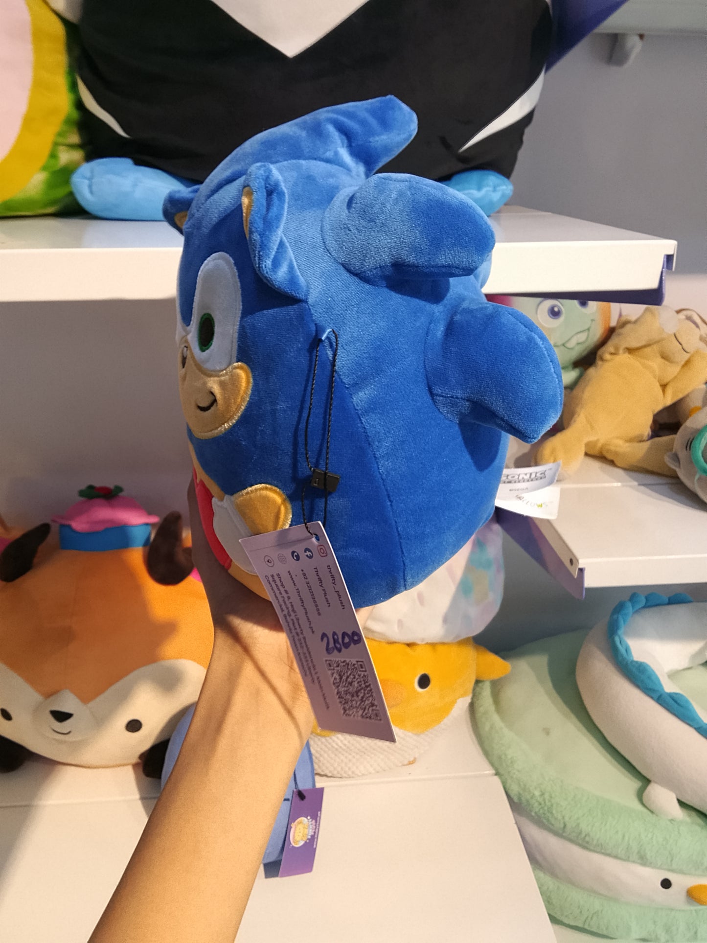 Sonic the Hedgehog (Holding Heart) Plush toy