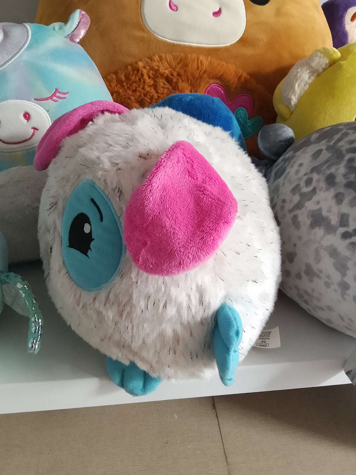 Pikmi Pops Jumbo "Espi the Shiny Dog" Plush toy.