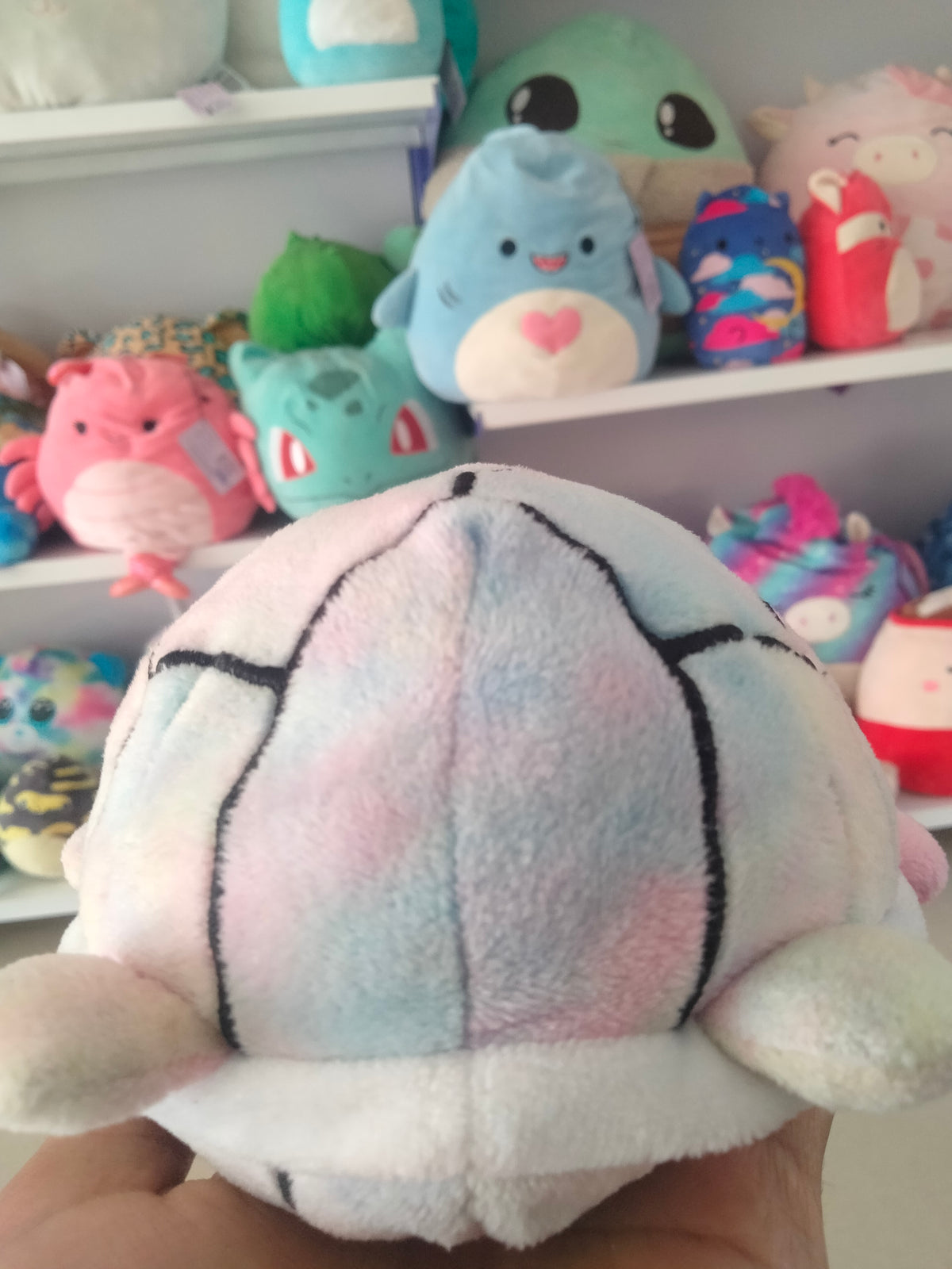 Reversible turtle plush toy,