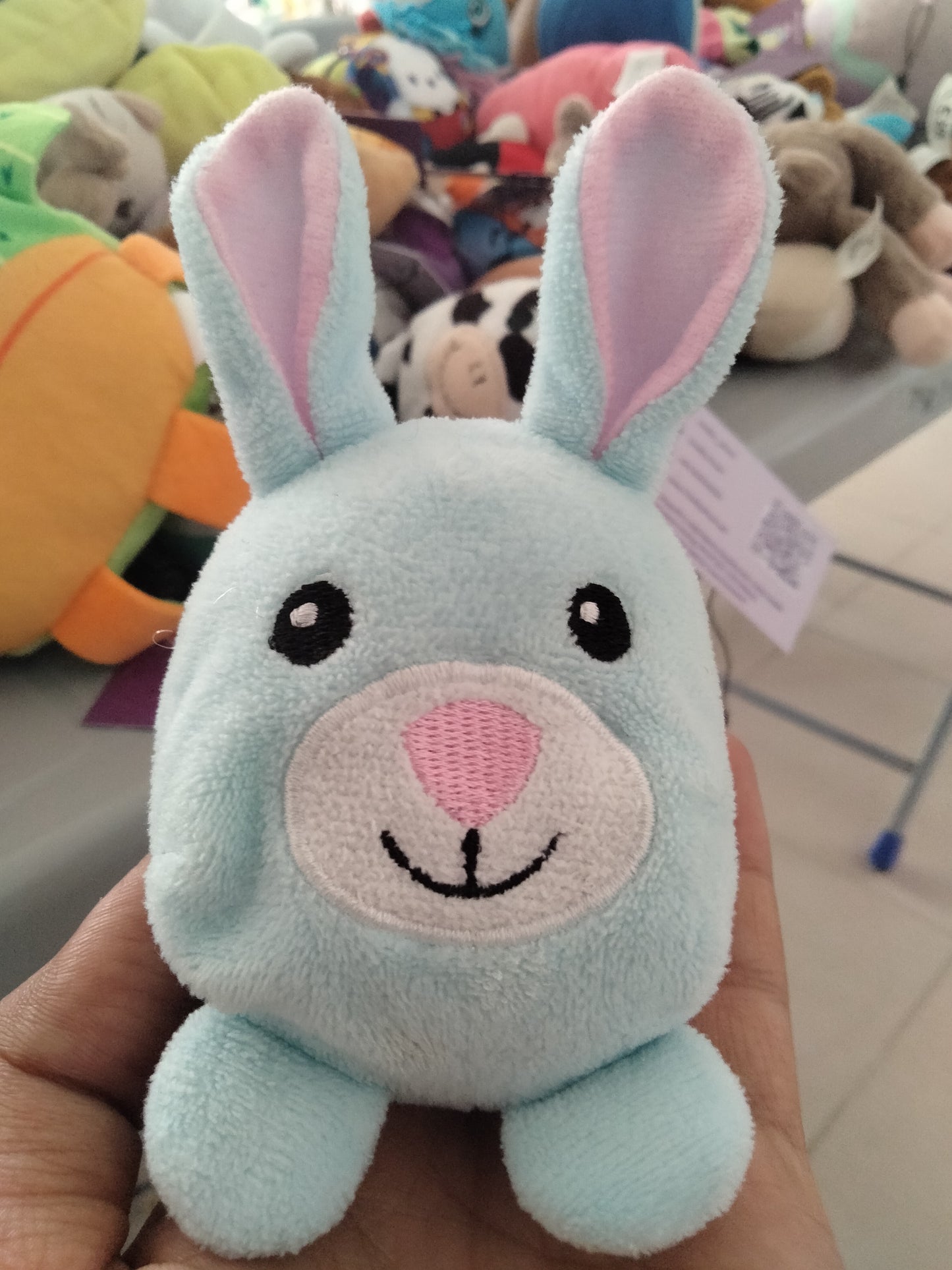 Takara Tomy Mimicry Pet Lappy plush toy.