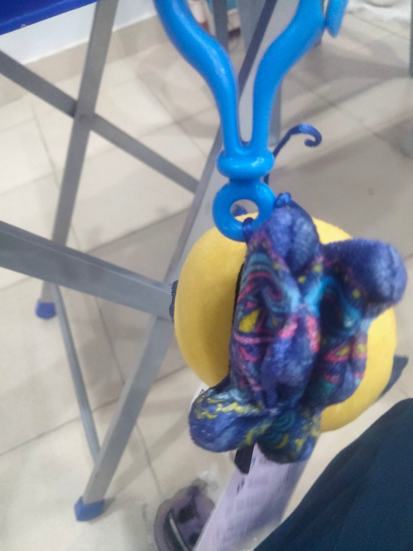 Cute bee keychain
